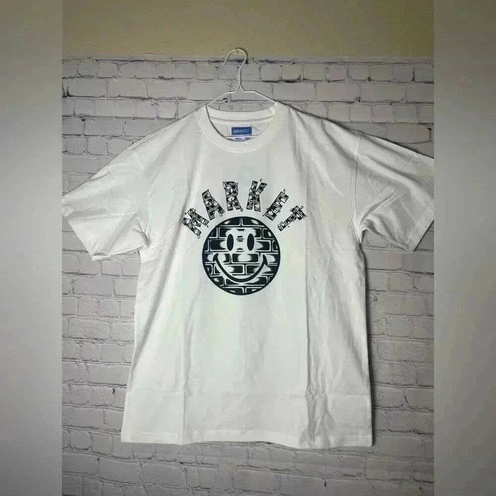 MARKET STUDIOS SMILEY BRICKHOUSE White Short Sleeve T-SHIRT Mens Size Large NWT